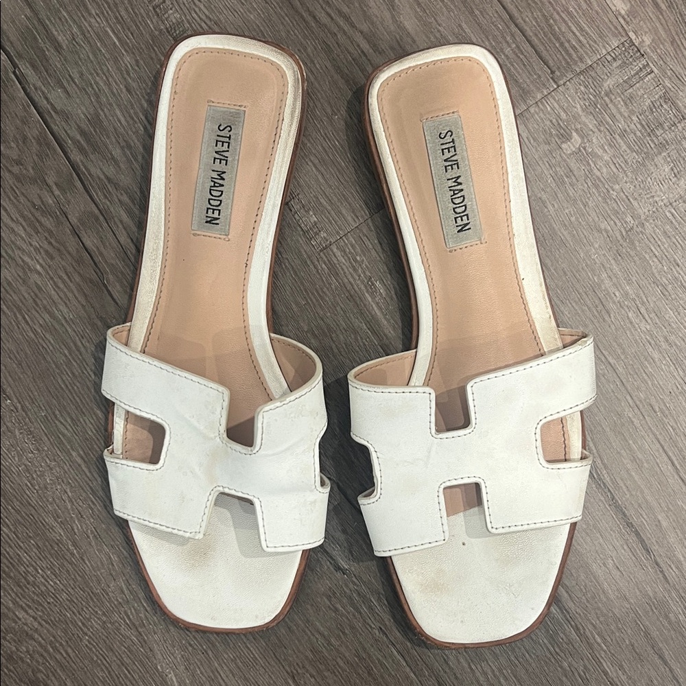 Steve Madden Cream Slide Sandals